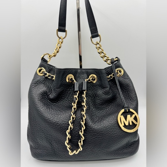 Michael Kors Frankie handbag black leather with gold trim. - Picture 1 of 12